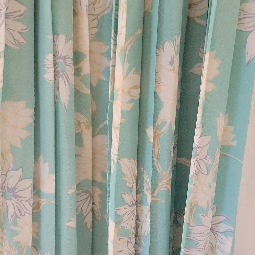 Pleated Blue and Green Midi Skirt for Casual Resort Wear - Picture 4 of 9